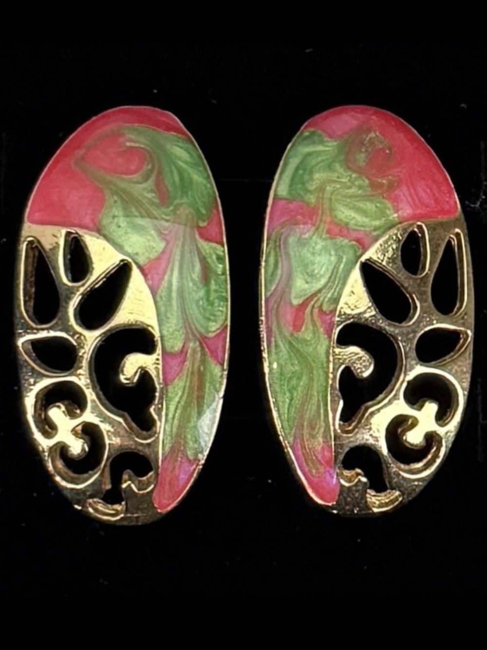 Vintage Goldtone weighted Red Green Enamel Swirl Pierced Earrings